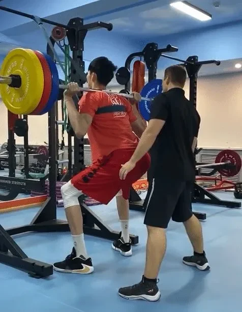 哪里有提供智能球衣租赁服务用于篮球训练_1
